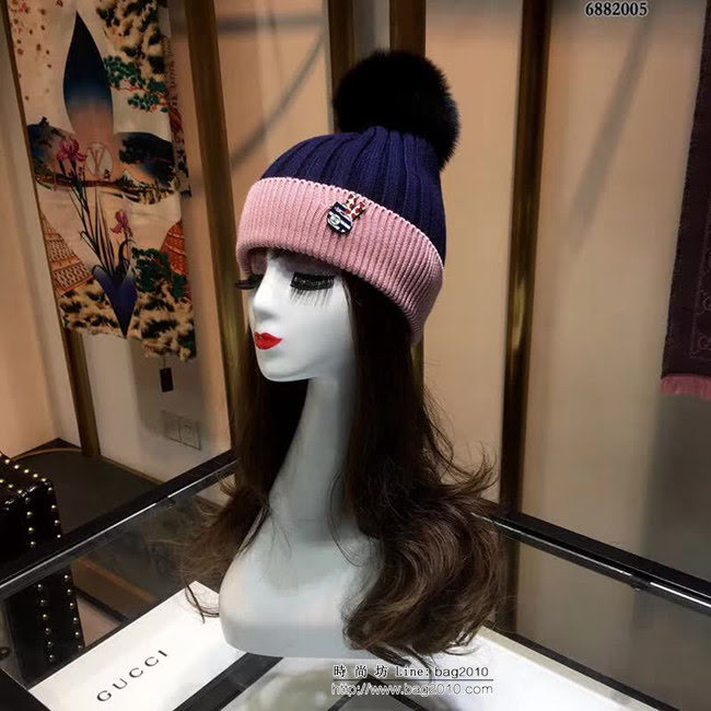 CHANEL香奈兒 狐狸毛球 保暖羊毛針織帽 6882005 LLWJ7607